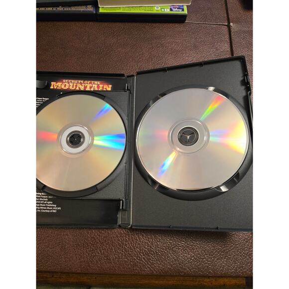 Bundle‎ of 4 DVDs titles in description - Picture 5 of 10